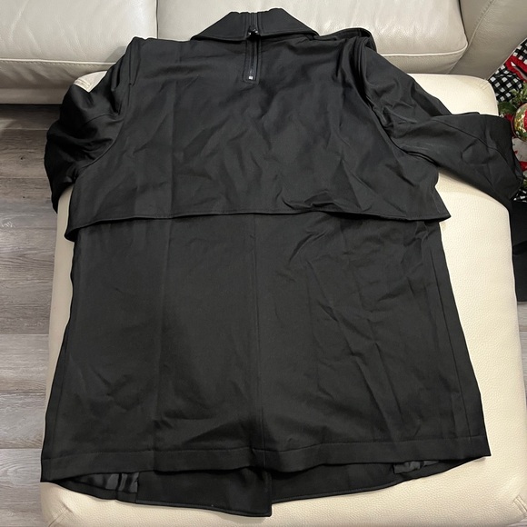 NWT - Izzue Women’s Double Breasted Short Trench Coat - Size L - Picture 8 of 11